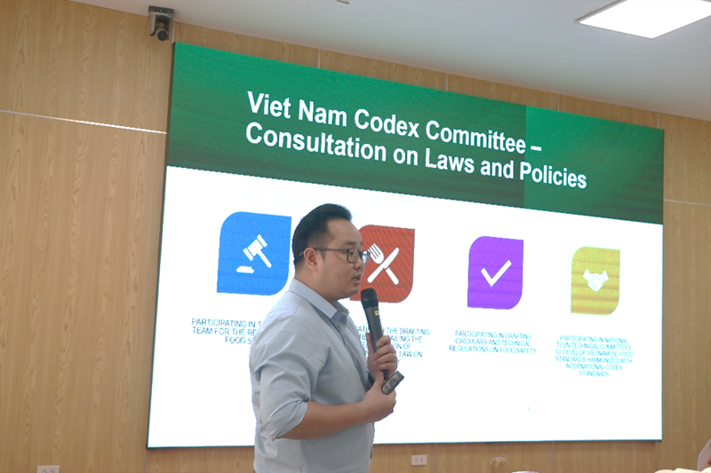 MSc-Tran-Thanh-Son-VFA-shared-about-the-activities-of-Codex- Vietnam-regional-and-international-cooperation.jpg